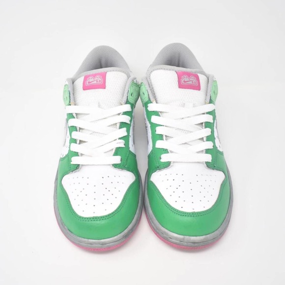 2008 Nike Dunk Low “Stars” - Picture 2 of 4